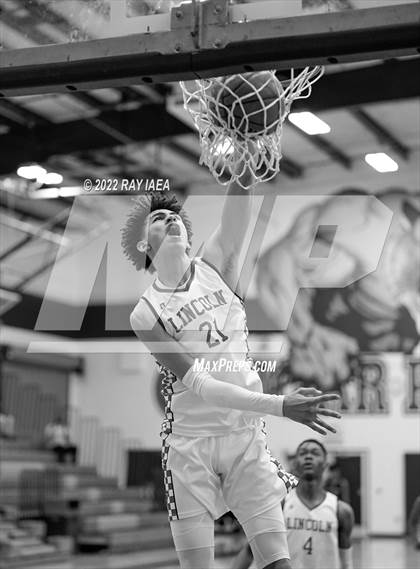 Thumbnail 3 in Lincoln vs. El Camino (Battle for Norcal) photogallery.