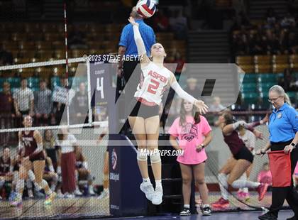 Thumbnail 3 in Bayfield vs. Aspen (CHSAA 3A First Round) photogallery.