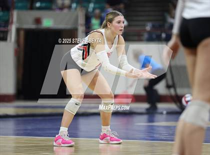 Thumbnail 1 in Bayfield vs. Aspen (CHSAA 3A First Round) photogallery.