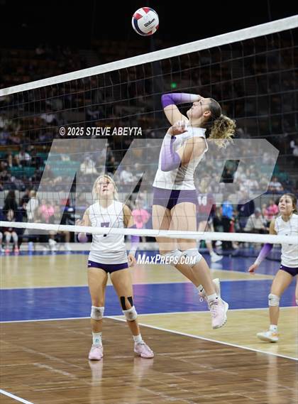 Thumbnail 1 in Bayfield vs. Aspen (CHSAA 3A First Round) photogallery.