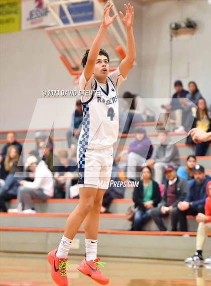Thumbnail 2 in Union Mine vs. River City (Tiger Classic) photogallery.