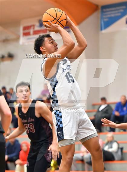 Thumbnail 1 in Union Mine vs. River City (Tiger Classic) photogallery.