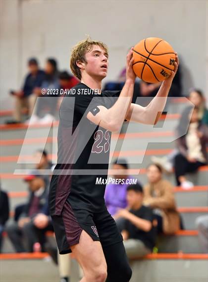 Thumbnail 2 in Union Mine vs. River City (Tiger Classic) photogallery.