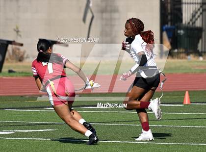 Thumbnail 3 in Bell Gardens @ Downey photogallery.