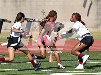 Thumbnail 3 in Bell Gardens @ Downey photogallery.