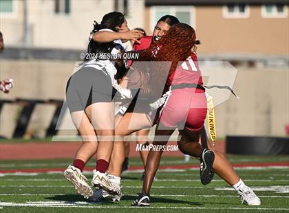 Thumbnail 3 in Bell Gardens @ Downey photogallery.