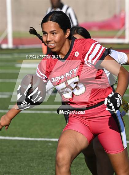 Thumbnail 3 in Bell Gardens @ Downey photogallery.