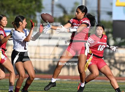 Thumbnail 1 in Bell Gardens @ Downey photogallery.