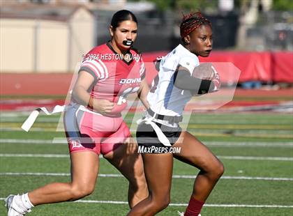 Thumbnail 1 in Bell Gardens @ Downey photogallery.
