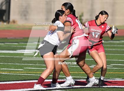 Thumbnail 3 in Bell Gardens @ Downey photogallery.