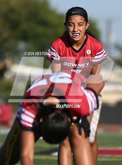 Thumbnail 3 in Bell Gardens @ Downey photogallery.