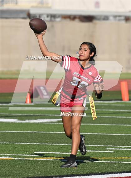Thumbnail 3 in Bell Gardens @ Downey photogallery.