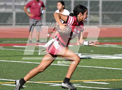 Thumbnail 1 in Bell Gardens @ Downey photogallery.