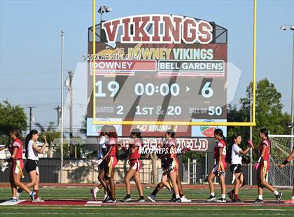 Thumbnail 3 in Bell Gardens @ Downey photogallery.