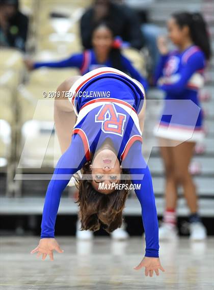Thumbnail 3 in Parkview vs Wooddale (King Cotton Classic) photogallery.