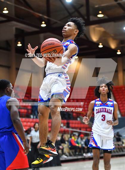 Thumbnail 3 in Parkview vs Wooddale (King Cotton Classic) photogallery.