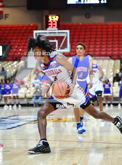Thumbnail 3 in Parkview vs Wooddale (King Cotton Classic) photogallery.
