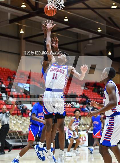 Thumbnail 3 in Parkview vs Wooddale (King Cotton Classic) photogallery.