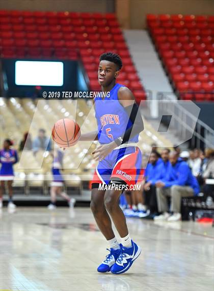 Thumbnail 3 in Parkview vs Wooddale (King Cotton Classic) photogallery.