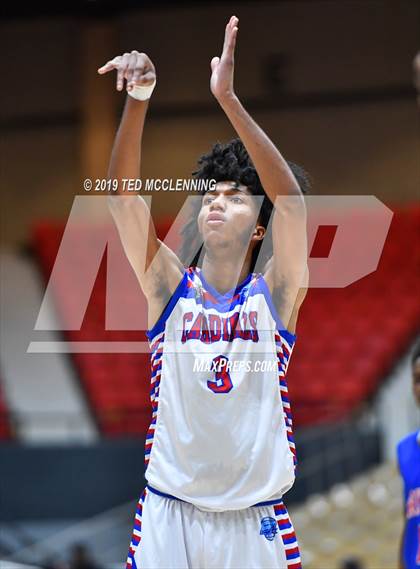 Thumbnail 1 in Parkview vs Wooddale (King Cotton Classic) photogallery.