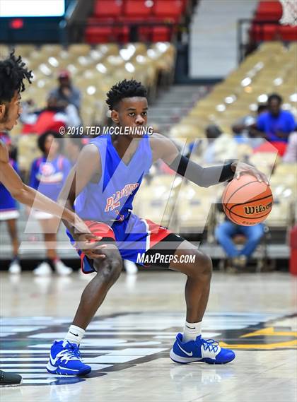 Thumbnail 1 in Parkview vs Wooddale (King Cotton Classic) photogallery.