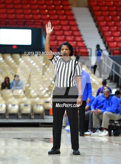 Thumbnail 1 in Parkview vs Wooddale (King Cotton Classic) photogallery.