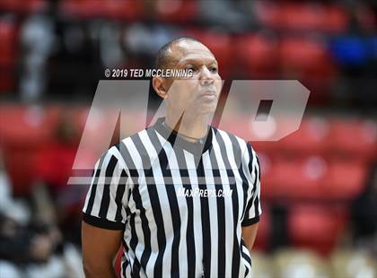 Thumbnail 2 in Parkview vs Wooddale (King Cotton Classic) photogallery.