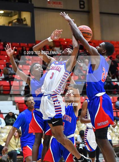 Thumbnail 1 in Parkview vs Wooddale (King Cotton Classic) photogallery.