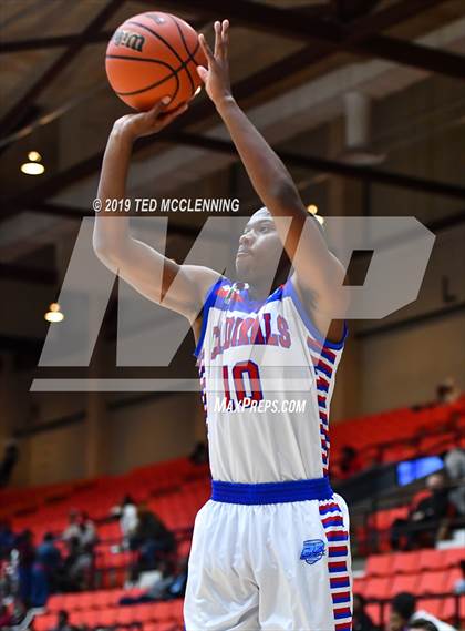 Thumbnail 3 in Parkview vs Wooddale (King Cotton Classic) photogallery.