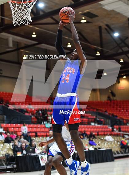 Thumbnail 3 in Parkview vs Wooddale (King Cotton Classic) photogallery.