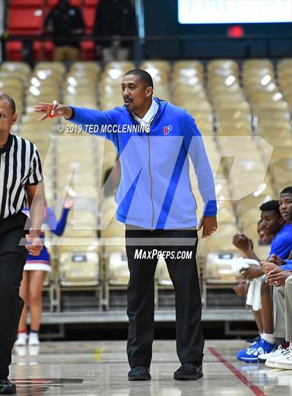 Thumbnail 3 in Parkview vs Wooddale (King Cotton Classic) photogallery.