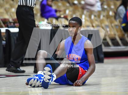 Thumbnail 2 in Parkview vs Wooddale (King Cotton Classic) photogallery.