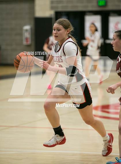 Thumbnail 1 in Clackamas @ Sandy photogallery.