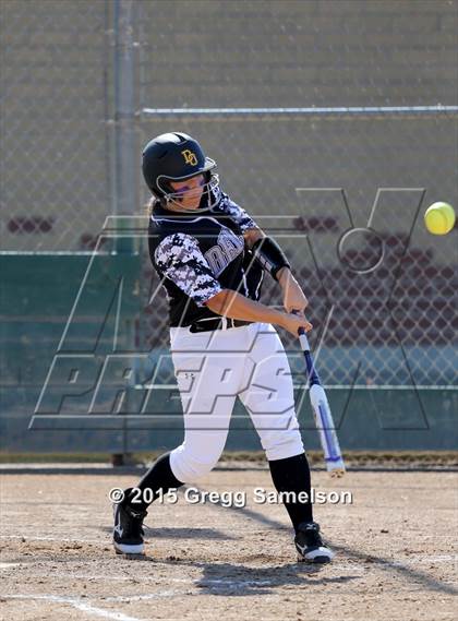 Thumbnail 3 in Casa Roble vs Del Oro (Victory Pre-Season T.O.C.) photogallery.