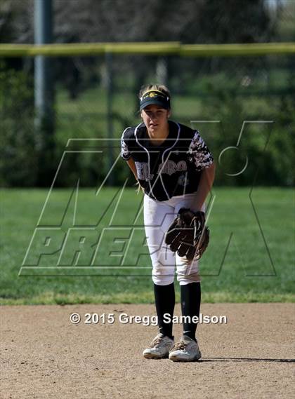 Thumbnail 2 in Casa Roble vs Del Oro (Victory Pre-Season T.O.C.) photogallery.