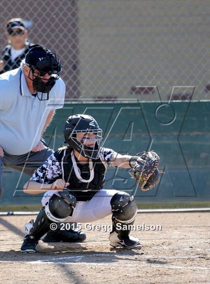 Thumbnail 3 in Casa Roble vs Del Oro (Victory Pre-Season T.O.C.) photogallery.