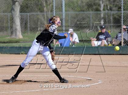 Thumbnail 3 in Casa Roble vs Del Oro (Victory Pre-Season T.O.C.) photogallery.
