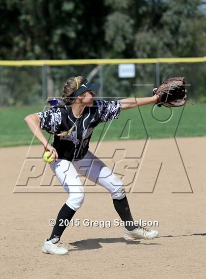 Thumbnail 1 in Casa Roble vs Del Oro (Victory Pre-Season T.O.C.) photogallery.