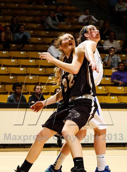Thumbnail 3 in Arapahoe vs. Highlands Ranch (CHSAA 5A Final Four) photogallery.