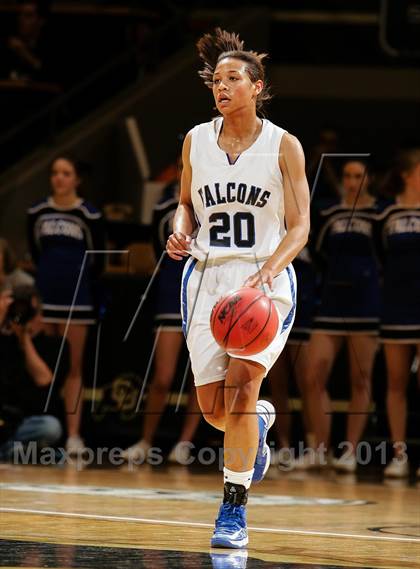 Thumbnail 3 in Arapahoe vs. Highlands Ranch (CHSAA 5A Final Four) photogallery.