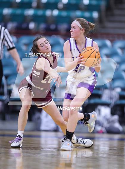 Thumbnail 3 in Lutheran vs. Berthoud (CHSAA 4A Great 8) photogallery.