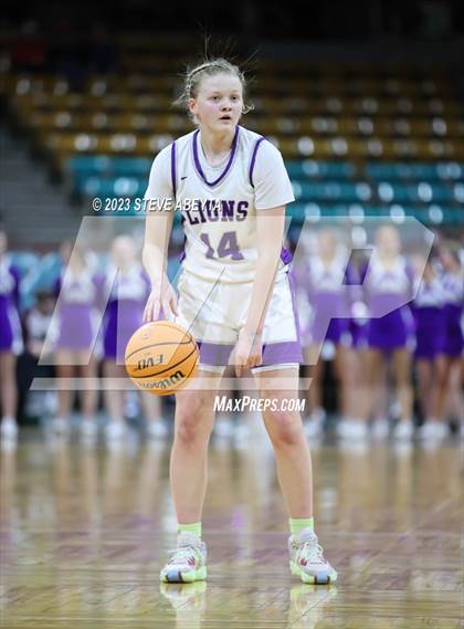 Thumbnail 2 in Lutheran vs. Berthoud (CHSAA 4A Great 8) photogallery.