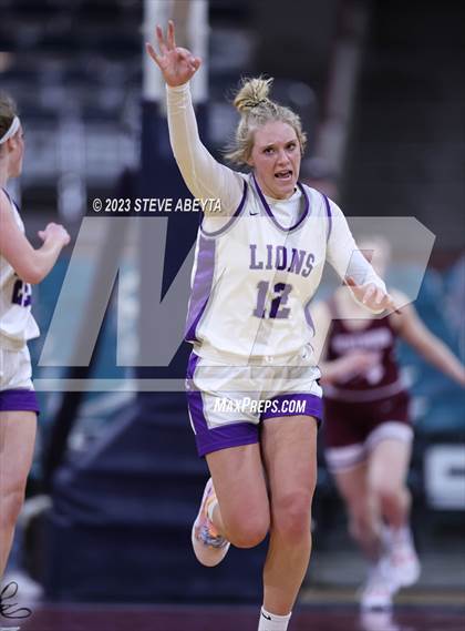 Thumbnail 2 in Lutheran vs. Berthoud (CHSAA 4A Great 8) photogallery.