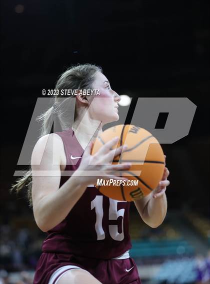 Thumbnail 3 in Lutheran vs. Berthoud (CHSAA 4A Great 8) photogallery.