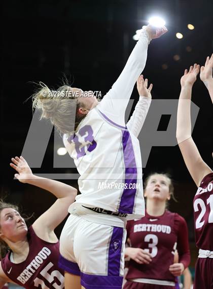 Thumbnail 1 in Lutheran vs. Berthoud (CHSAA 4A Great 8) photogallery.