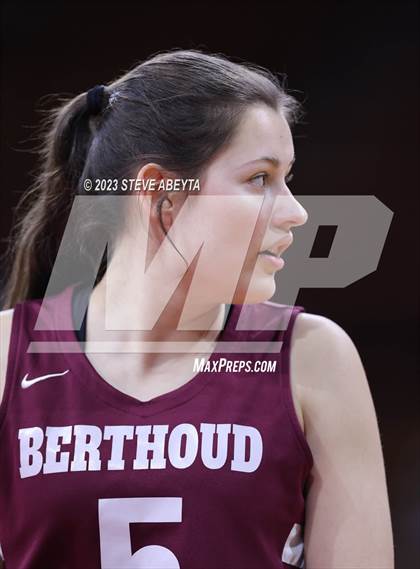 Thumbnail 1 in Lutheran vs. Berthoud (CHSAA 4A Great 8) photogallery.