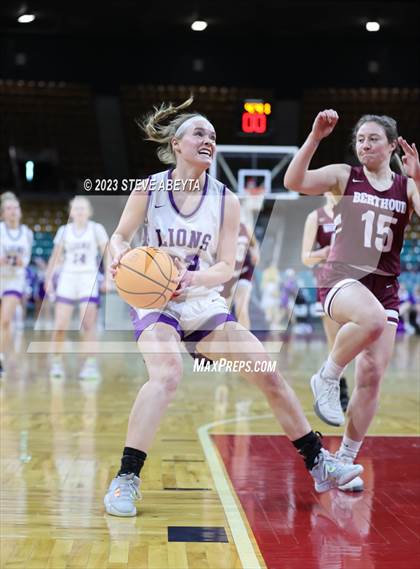 Thumbnail 1 in Lutheran vs. Berthoud (CHSAA 4A Great 8) photogallery.