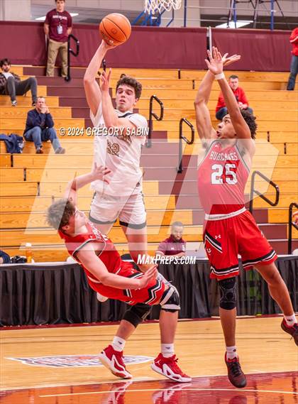 Thumbnail 3 in Hoosac Valley @ Pioneer Valley Regional (Spalding Hoophall Classic) photogallery.