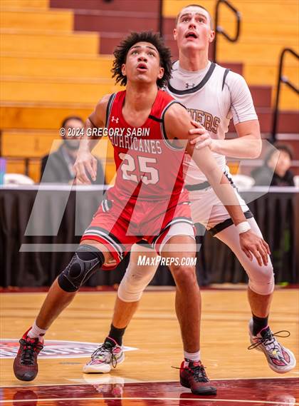 Thumbnail 1 in Hoosac Valley @ Pioneer Valley Regional (Spalding Hoophall Classic) photogallery.