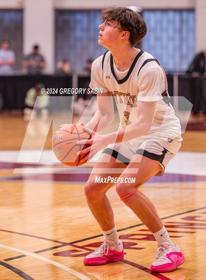 Thumbnail 1 in Hoosac Valley @ Pioneer Valley Regional (Spalding Hoophall Classic) photogallery.